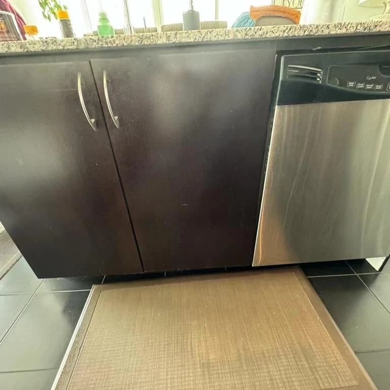Before: flat front refacing cabinetry