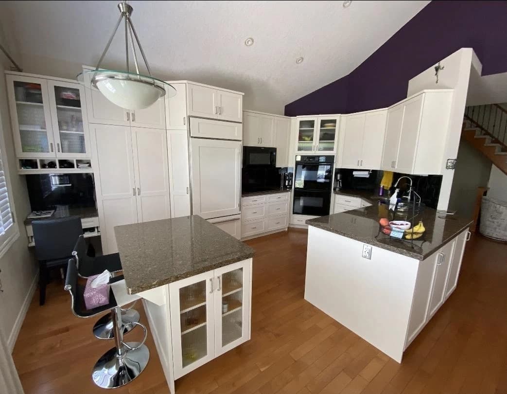 After: vaulted kitchen cabinetry